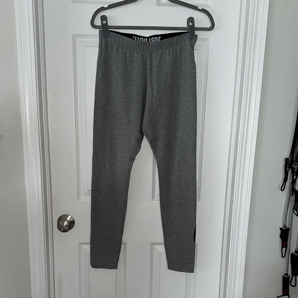 Nike Gray Leggings